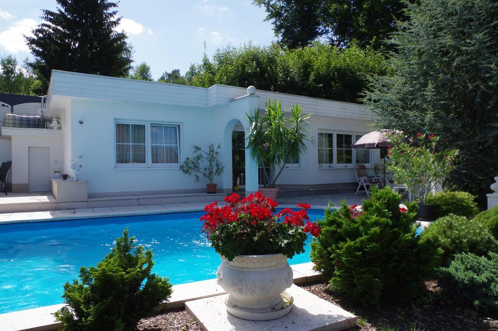 Gaestehaus Gaens - Ferienhaus Schirgiswalde-Kirschau Екстериор снимка